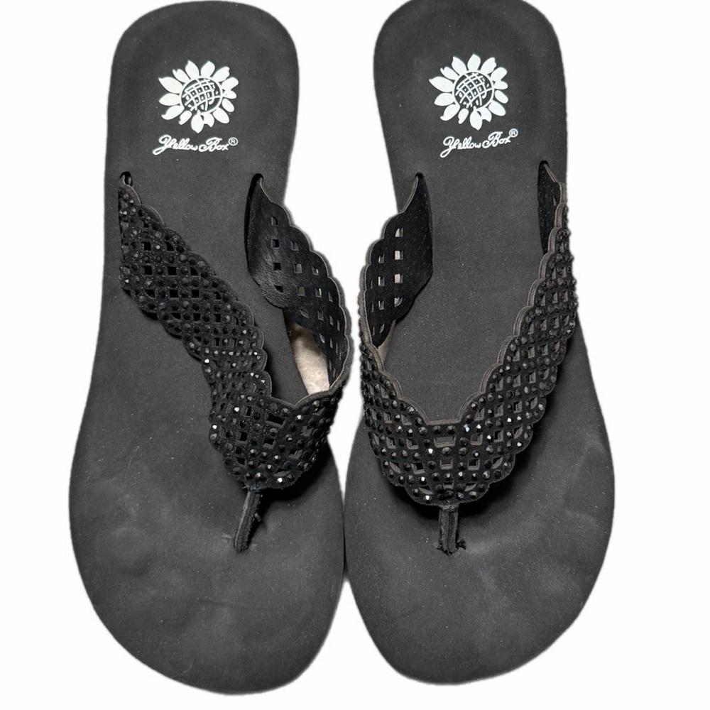 Yellow Box Black Scalloped Laser-Cut Thong Sandals